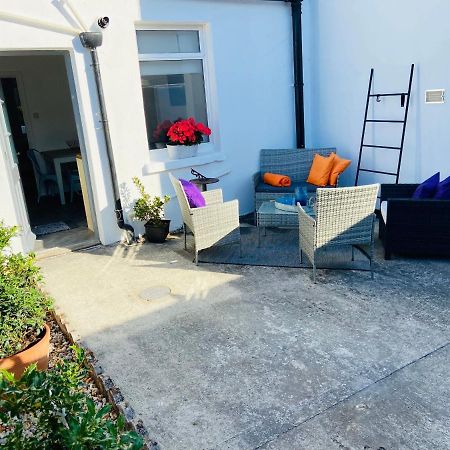 Funky Cozy Cottage With Outside Space AEGON International Esterno foto